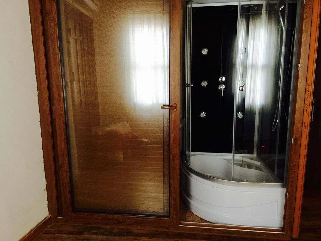 Pastor Historical Apart-Hotel The Gulf Of Izmir Esmirna Quarto foto