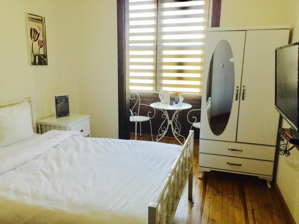 Pastor Historical Apart-Hotel The Gulf Of Izmir Esmirna Exterior foto
