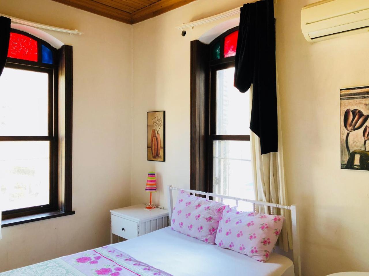 Pastor Historical Apart-Hotel The Gulf Of Izmir Esmirna Exterior foto