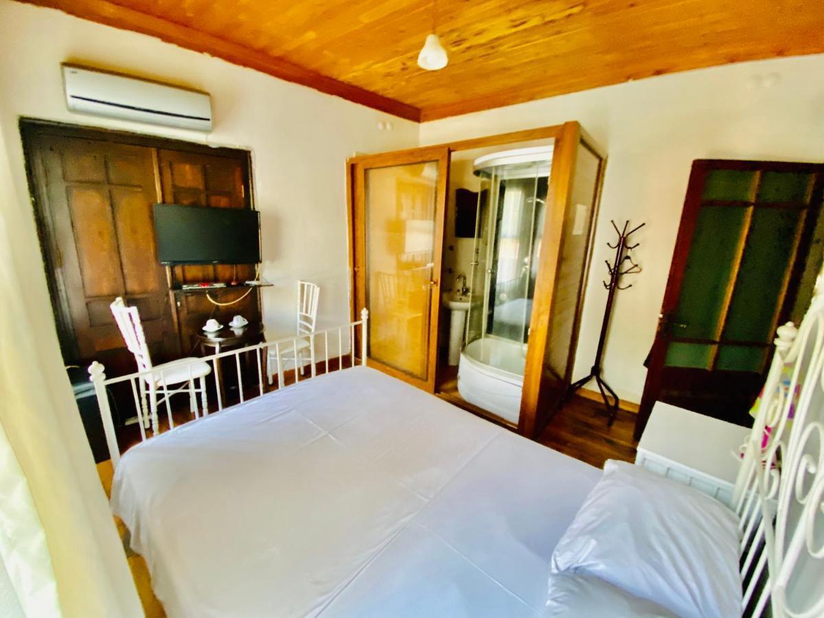 Pastor Historical Apart-Hotel The Gulf Of Izmir Esmirna Exterior foto